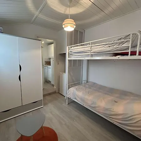 Hotel Maison Saint-jean-de-monts, 3 Pieces, 5 Personnes - Fr-1-224c-313