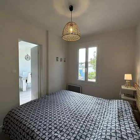 Maison Saint-jean-de-monts, 3 Pieces, 5 Personnes - Fr-1-224c-313 Hotel